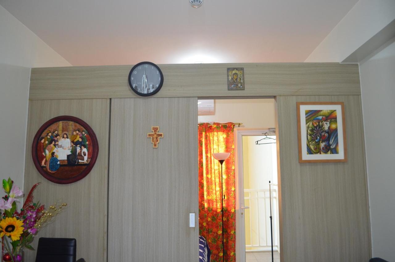 Jovic'S Condo At Breeze Residences. Manila Bagian luar foto